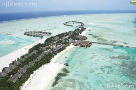 Olhuveli Beach & Spa Resort 